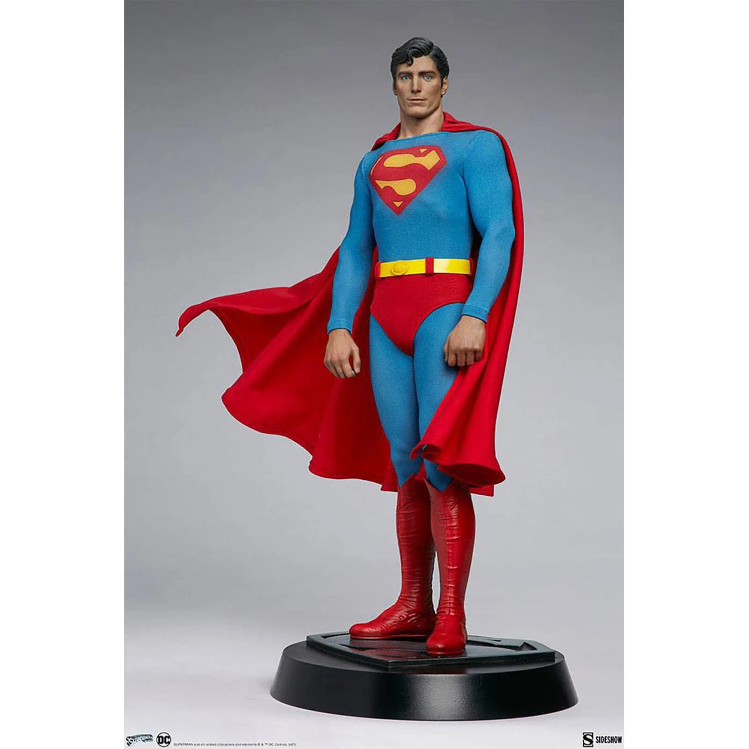 Sideshow DC Comics Superman: The Movie Premium Format Figure 20.5 Inches 6 Sideshow DC Comics Superman: The Movie Premium Format Figure 20.5 Inches - Image 4
